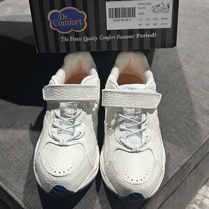 Dr. Comfort Women's Classic White Sneakers